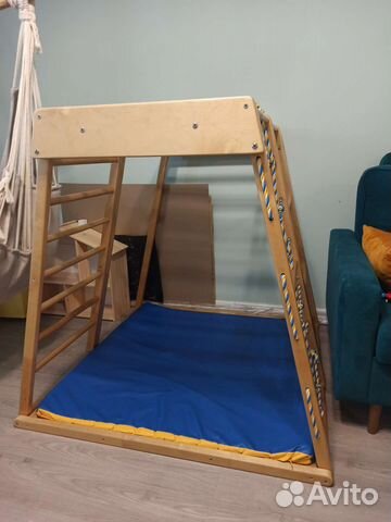 Детский спортивный комплекс с матом