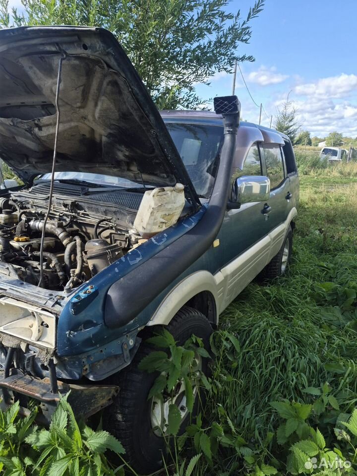 Нашли авто Nissan Mistral