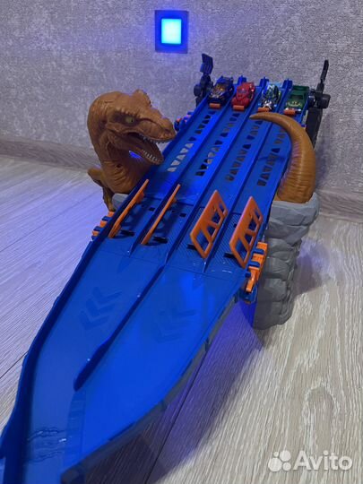 Игрушки для мальчика