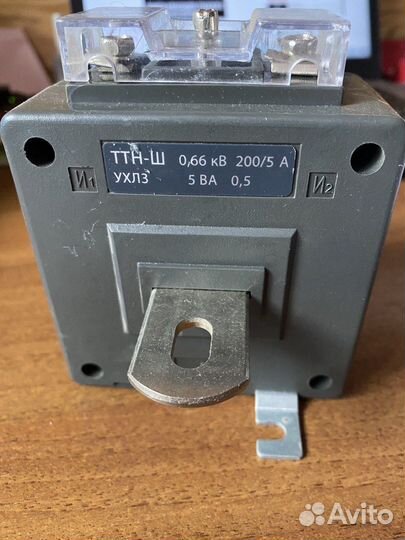 Трансформатор тока ттн-Ш 200/5 0,5 5