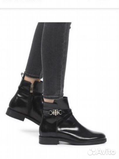 Ботинки tommy hilfiger 26,5 см стелька