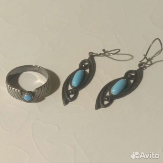 Сережки и кольцо