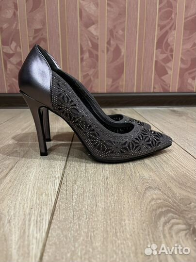 Туфли женские