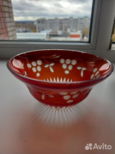 Конфетница,ваза,графин, селедочница, пепельница