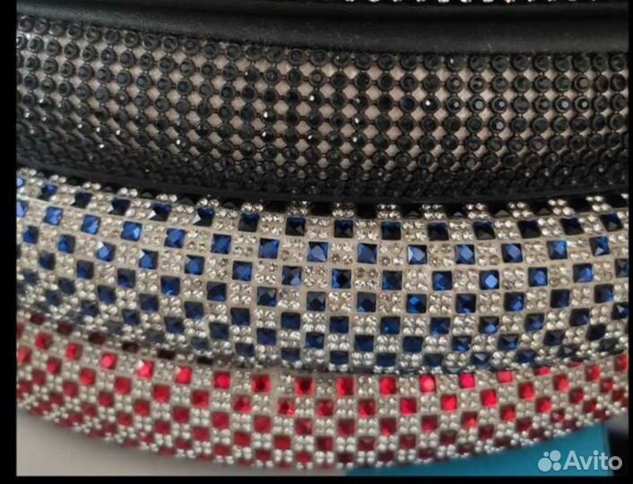 Оплетка на руль со стразами