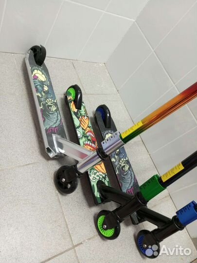 Трюковой самокат новый