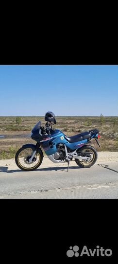Honda transalp 400
