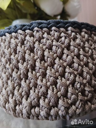 Корзинка вязаная