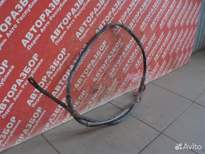 Трос ручника задний правый LADA Priora хэтчбэк