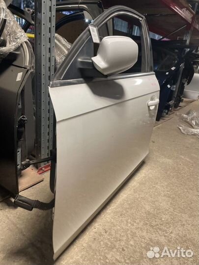 Дверь передняя левая Audi A4 B8