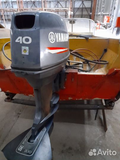 Моторная лодка Казанка 5м4 с мотором Ямаха 40