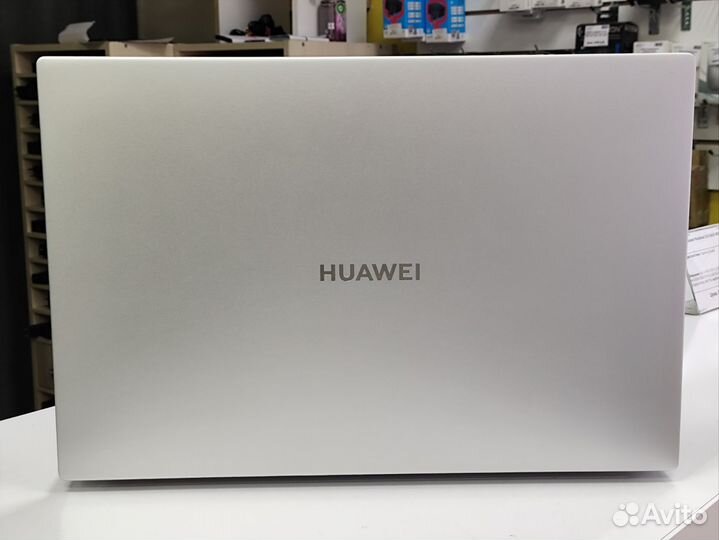 Универсальный Ноутбук для игр и работы Huawei