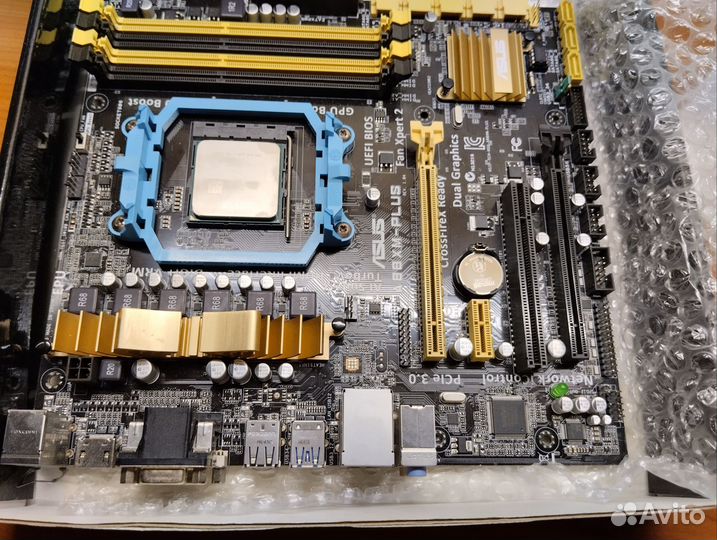 Процессор AMD с материнской платой FM2b