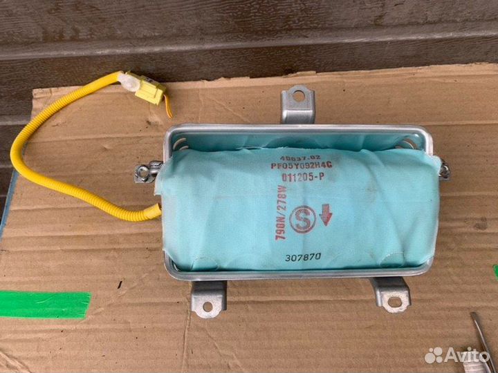 Подушка безопасности пассажира Toyota Corolla E120