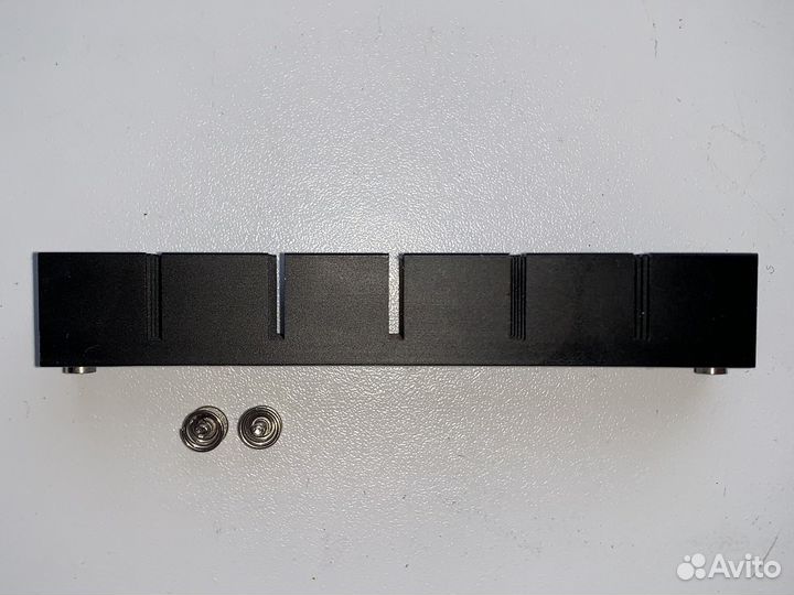 Радиатор для зоны VRM материнской платы