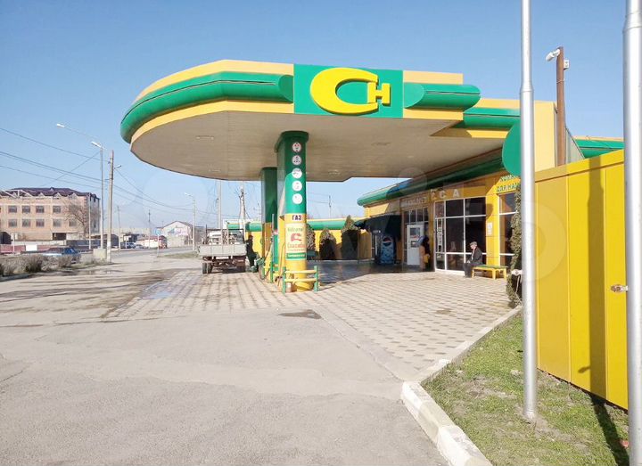 АЗС, 63 м²