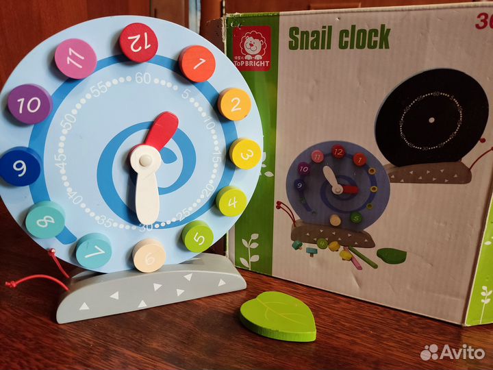 Деревянный сортер Часы-улитка с меловой доской