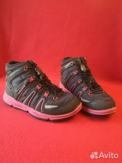 Треккинговые ботинки с мембраной Vaude Romper CPX