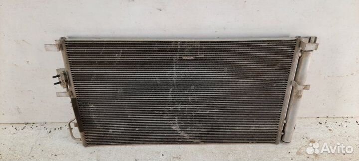 Радиатор кондиционера передний Kia Sportage 4