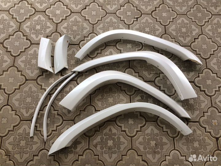 Аэродинамический обвес Wald Black Bizon на Лексус