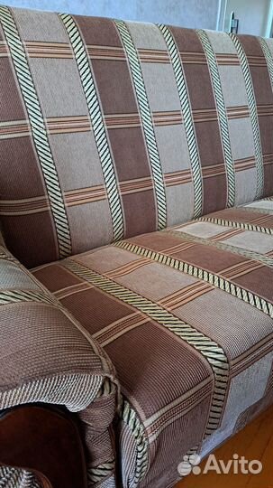 Отдам бесплатно диван