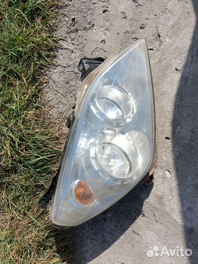 Opel astra h фара правая хром оригинал