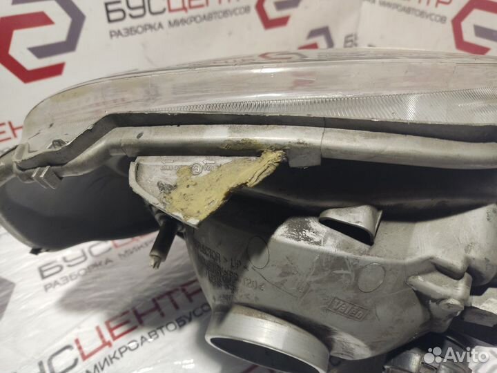 Фара левая Рено Трафик, Опель Виваро -06г