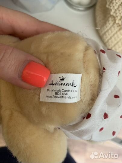 Плюшевый медведь Hallmark