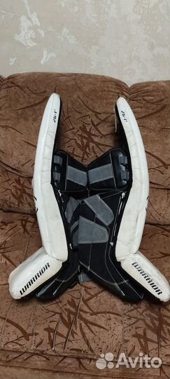 Вратарские щитки warrior детские 26+1