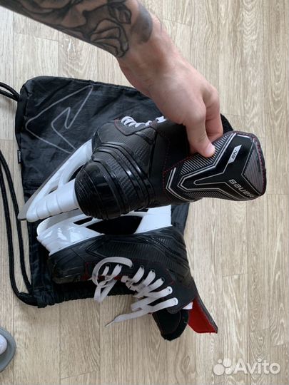 Хоккейные коньки Bauer NS