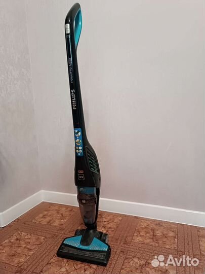 Моющий пылесос Philips
