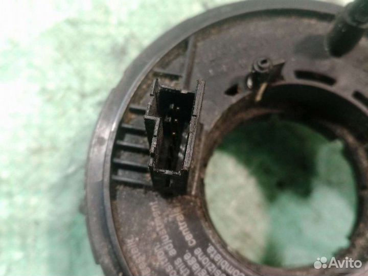 Подрулевой шлейф Audi A3 8L хетчбек 1.6 AKL 1999