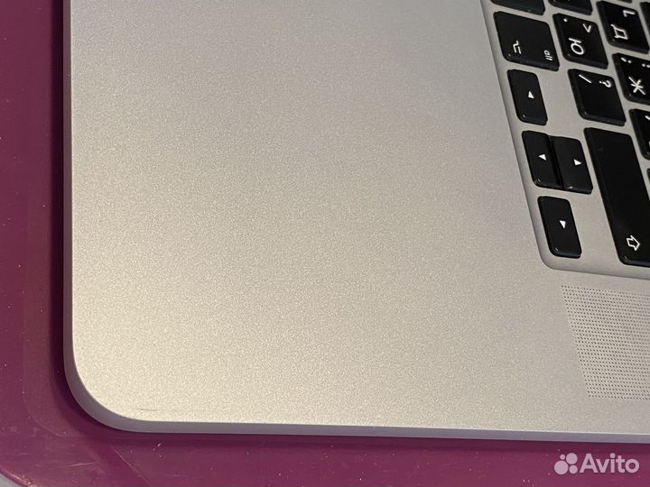 Macbook pro 15 mid 2015