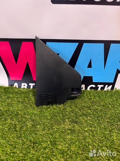 Заглушка в торпедо Ford Mustang 6 рест. 2019