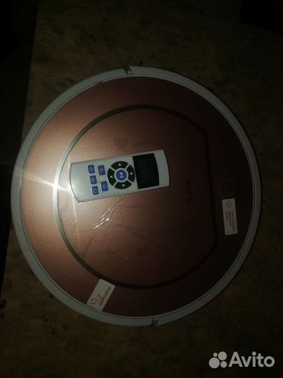 Робот пылесос ilife v7s plus
