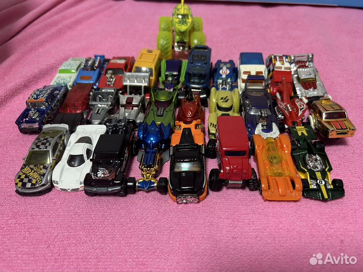 Hot wheels машинки