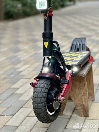 Электросамокат kugo g1 (полный привод )