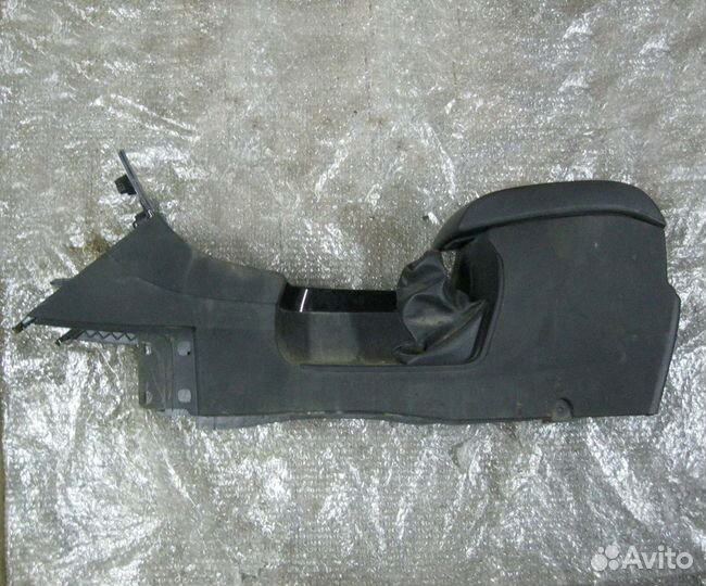 Консоль с подлокотником Ford Mondeo 4