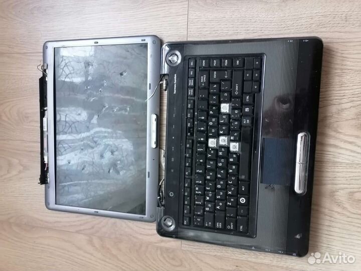 Ноутбук toshiba satellite а300д 14р