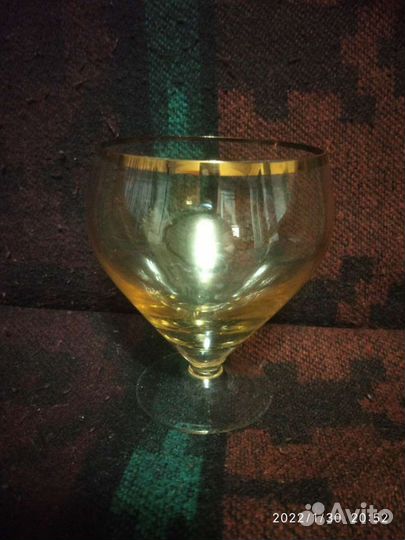 Фужеры и стаканы из цветного стекла