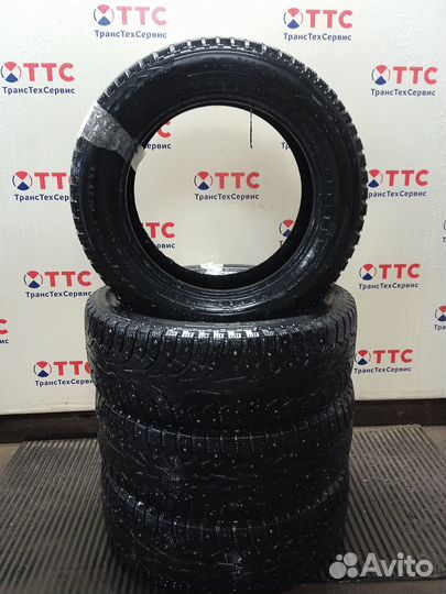 Nokian Tyres Hakkapeliitta 5 SUV 225/60 R17