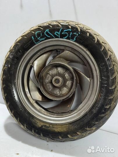 Заднее колесо Honda lead 20