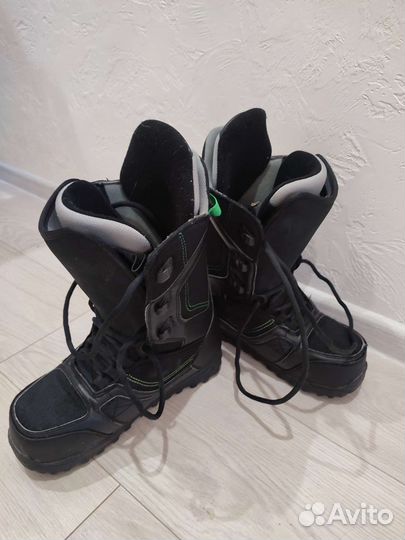 Сноубордические ботинки 41