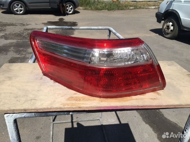 Фонарь задний левый