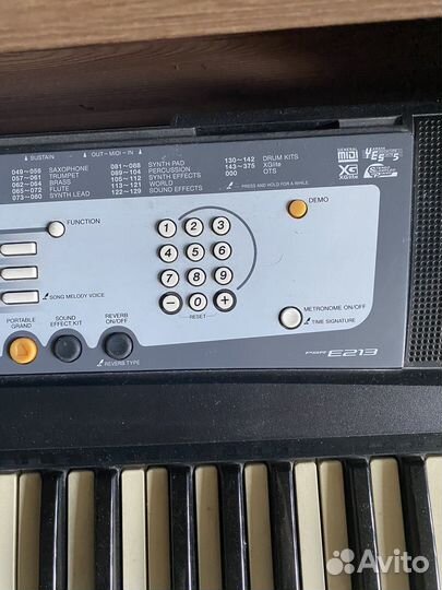 Синтезатор yamaha psr e213
