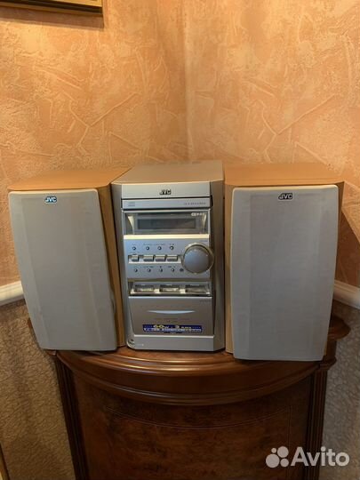 Музыкальный центр JVC UX-J50