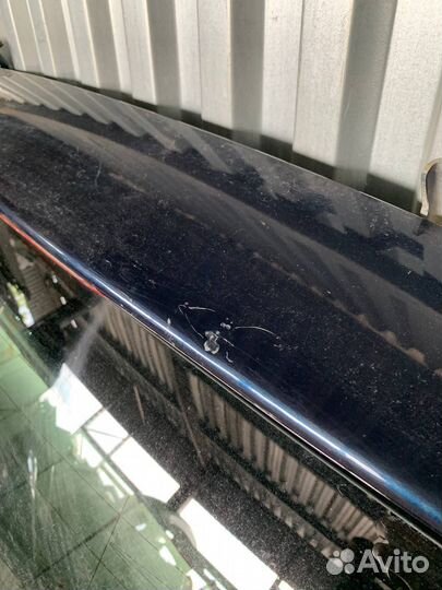 Крышка багажника Пежо 3008 дефект Peugeot 3008