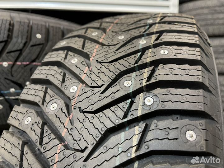 Marshal WinterCraft Ice WI31 215/55 R17 98T