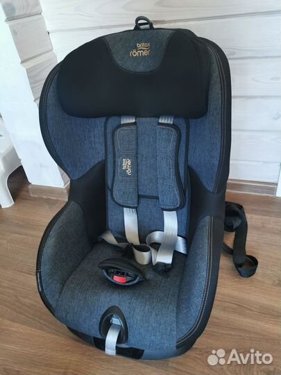 Автокресло britax romer trifix2 i size