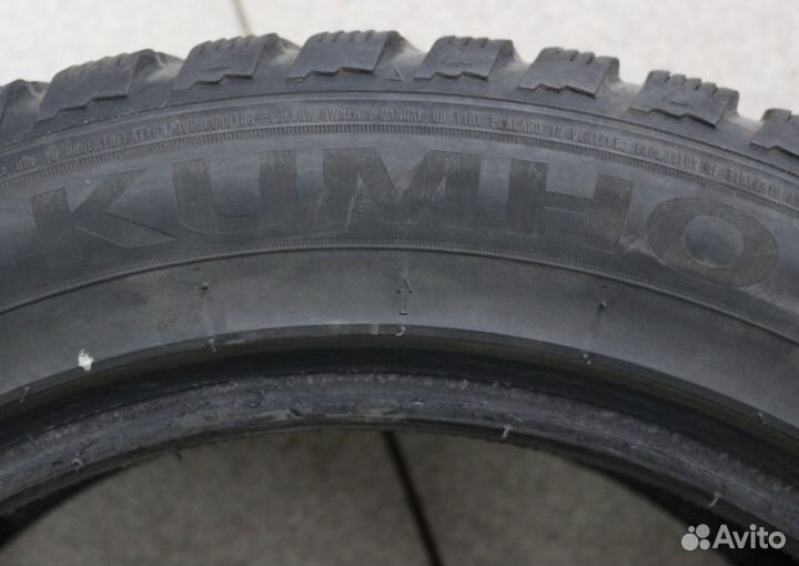 Kumho I'Zen KW22 215/55 R17